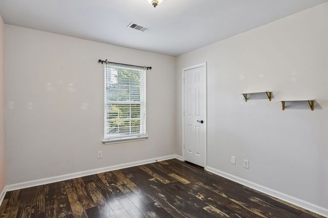 141 Scenic Harpeth Dr, Kingston Springs, TN 37082