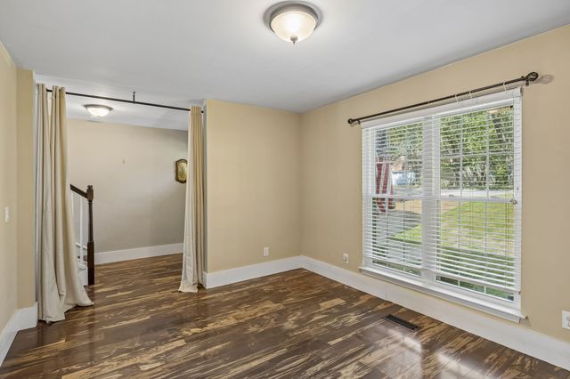141 Scenic Harpeth Dr, Kingston Springs, TN 37082