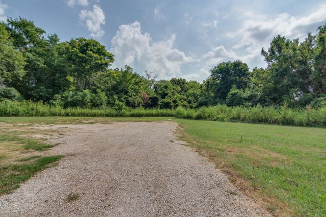 3438 FONTAINE DR, Memphis, TN 38116