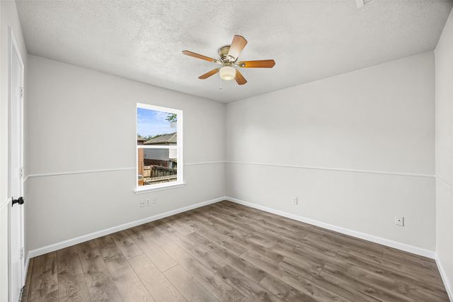 747 Oak West, Houston, TX 77073