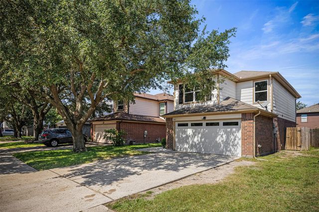 747 Oak West, Houston, TX 77073