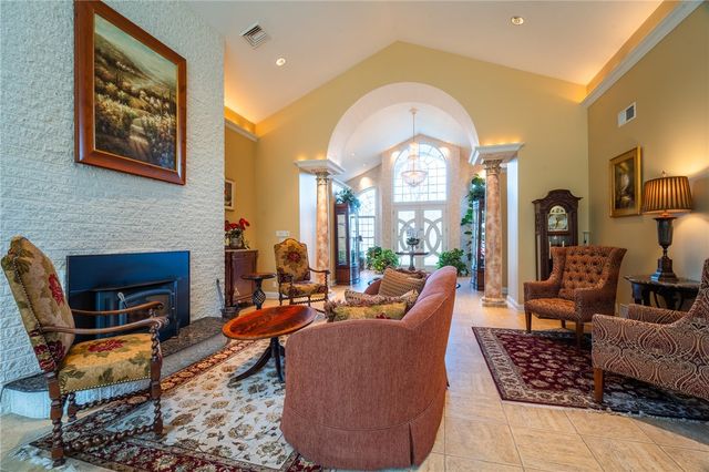 104 Angerer Rd, Cecil, PA 15317