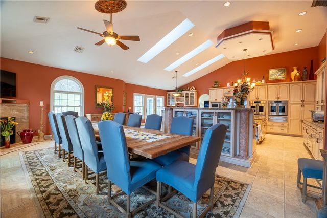 104 Angerer Rd, Cecil, PA 15317