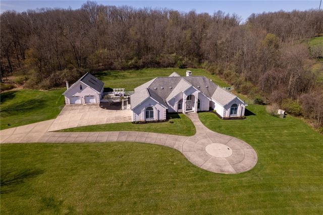 104 Angerer Rd, Cecil, PA 15317