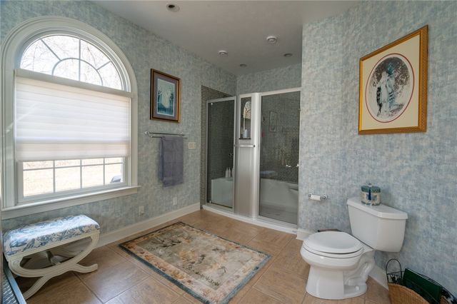 104 Angerer Rd, Cecil, PA 15317