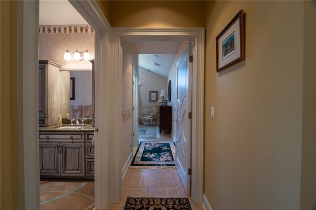 104 Angerer Rd, Cecil, PA 15317