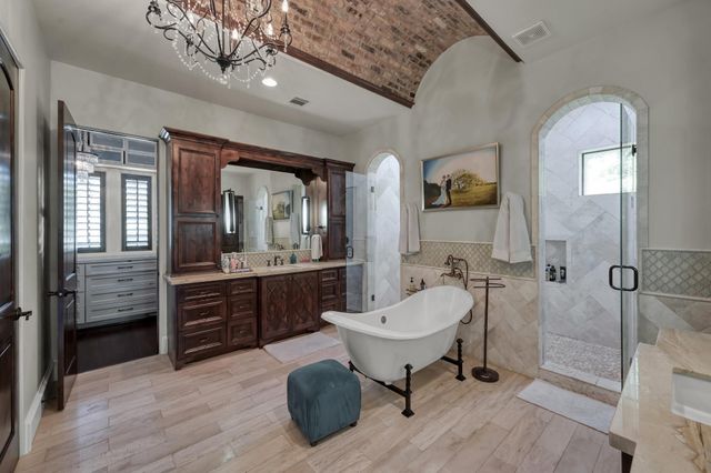 27330 Shady Hills Landing Lane, Spring, TX 77386