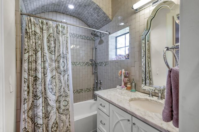 27330 Shady Hills Landing Lane, Spring, TX 77386