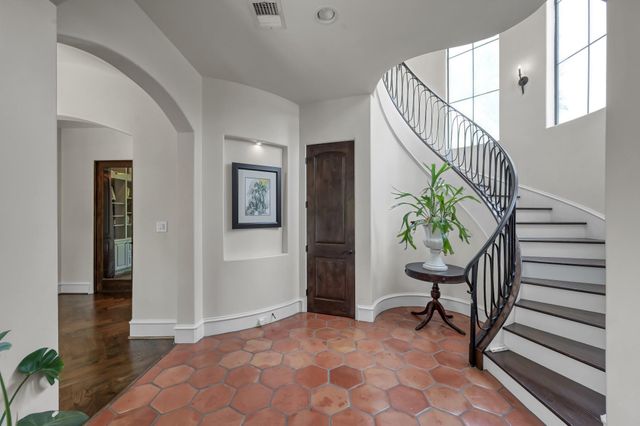 27330 Shady Hills Landing Lane, Spring, TX 77386