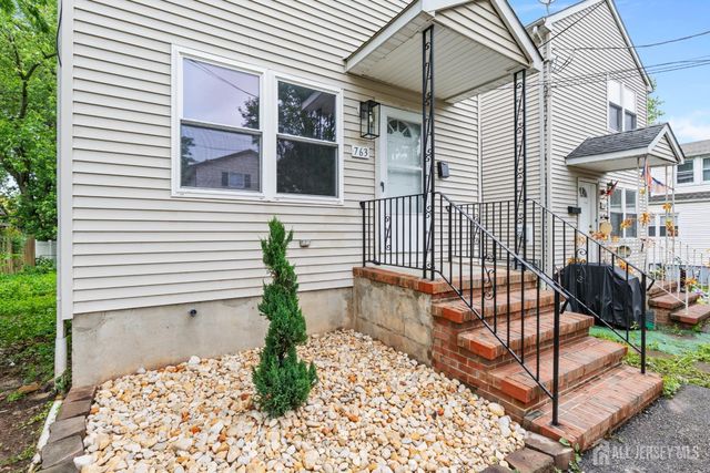 763 Gadek Place, Perth Amboy, NJ 08861