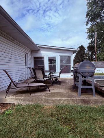 514 S 30th Street, Heath, OH 43056