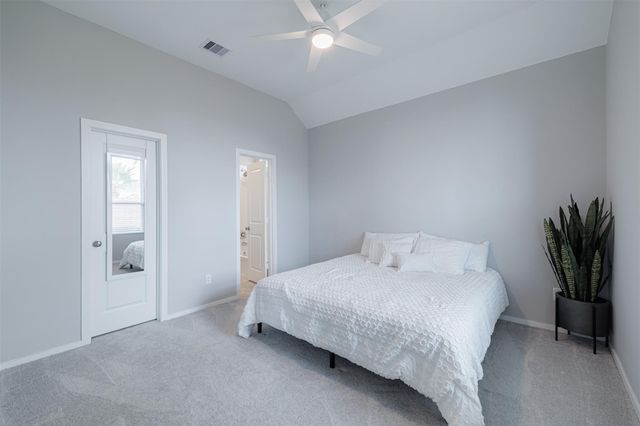 3106 Mariner Island Drive, La Marque, TX 77568