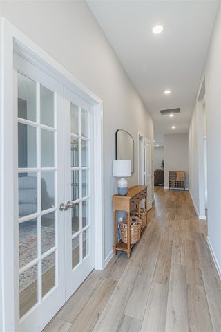 3106 Mariner Island Drive, La Marque, TX 77568