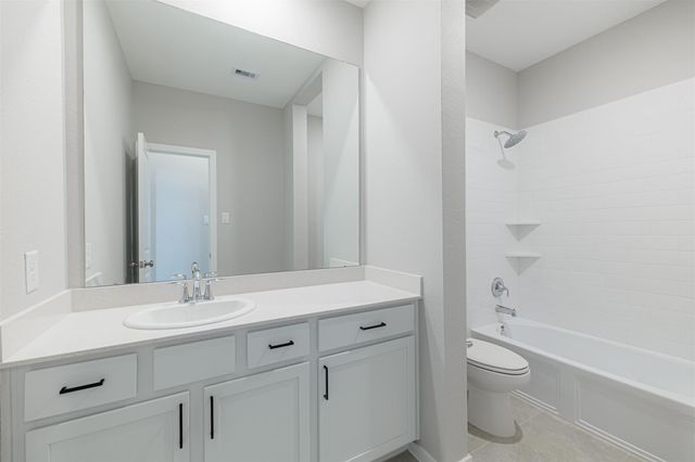 3106 Mariner Island Drive, La Marque, TX 77568