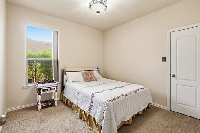 9708 Brewster Lane, Fort Worth, TX 76244