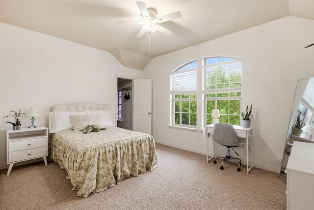 9708 Brewster Lane, Fort Worth, TX 76244