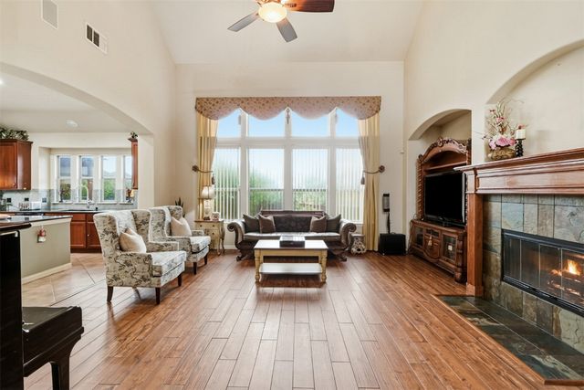 9708 Brewster Lane, Fort Worth, TX 76244