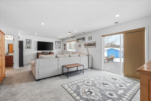 1107 Rich River Way, New Richmond, WI 54017