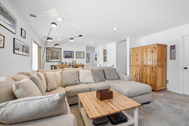 1107 Rich River Way, New Richmond, WI 54017