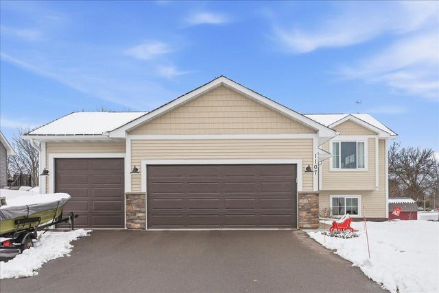 1107 Rich River Way, New Richmond, WI 54017