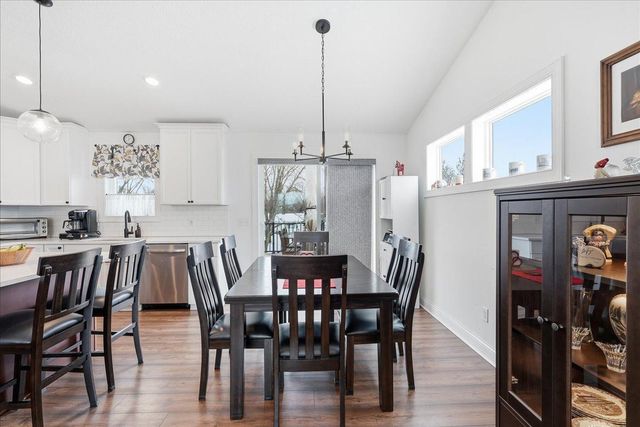 1107 Rich River Way, New Richmond, WI 54017