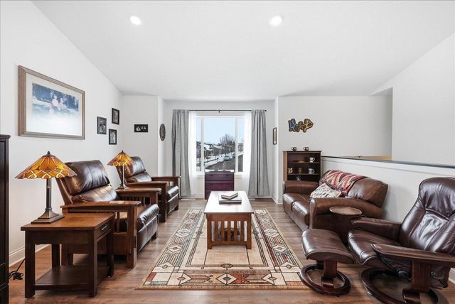 1107 Rich River Way, New Richmond, WI 54017