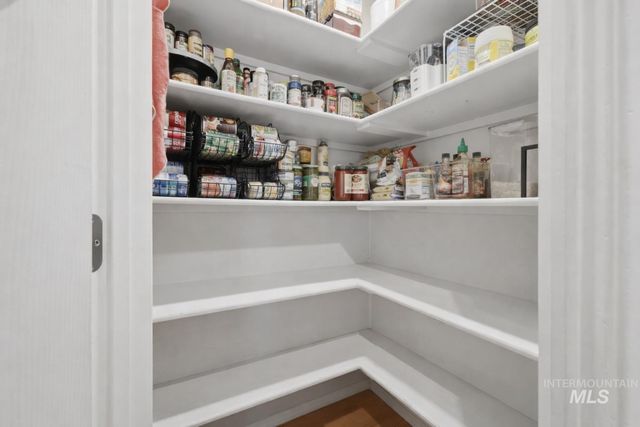 5818 S Cello, Boise, ID 83709