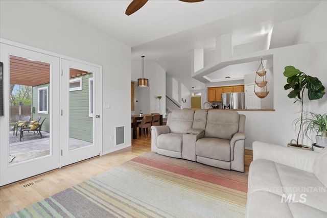 5818 S Cello, Boise, ID 83709