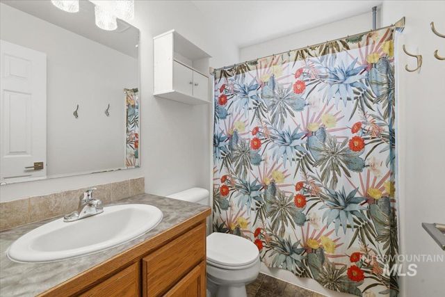 5818 S Cello, Boise, ID 83709