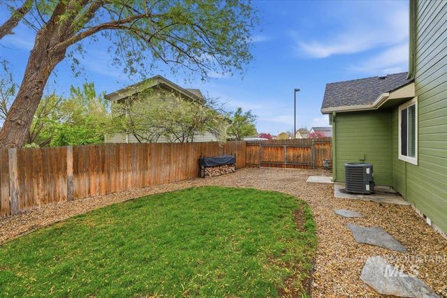 5818 S Cello, Boise, ID 83709