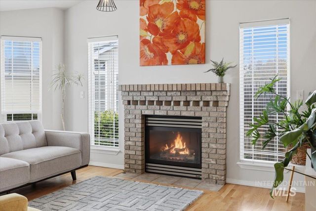 5818 S Cello, Boise, ID 83709