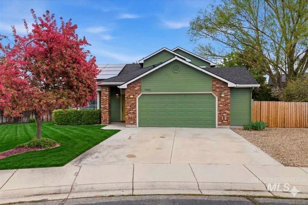 5818 S Cello, Boise, ID 83709