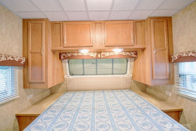 61 Christmas Tree Circle, Deming, WA 98244