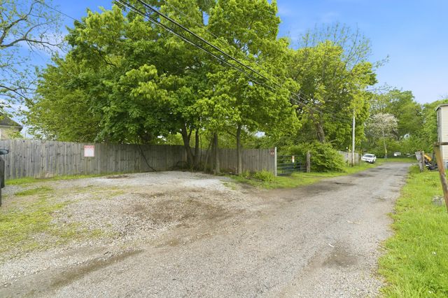 469 Miller Avenue, Columbus, OH 43205