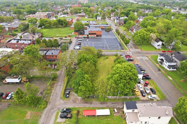 469 Miller Avenue, Columbus, OH 43205
