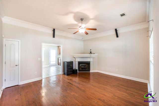 203 Weatherwood Road, Kathleen, GA 31047