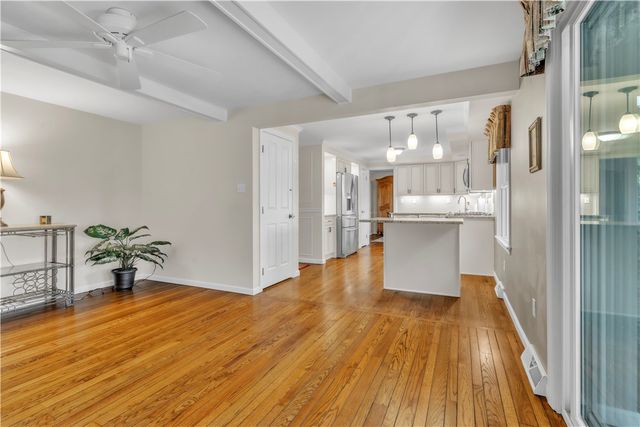 5100 W Harbison Rd, Robinson Twp, PA 15205