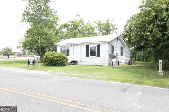 511 E 17th Street, Alma, GA 31510