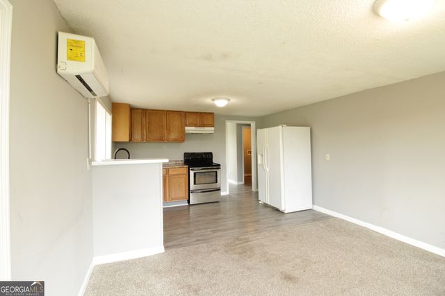 511 E 17th Street, Alma, GA 31510