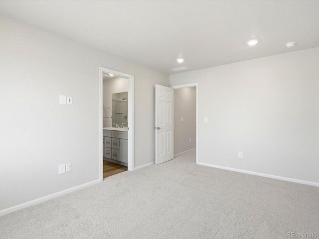 2213 E 164th Ave, Thornton, CO 80602