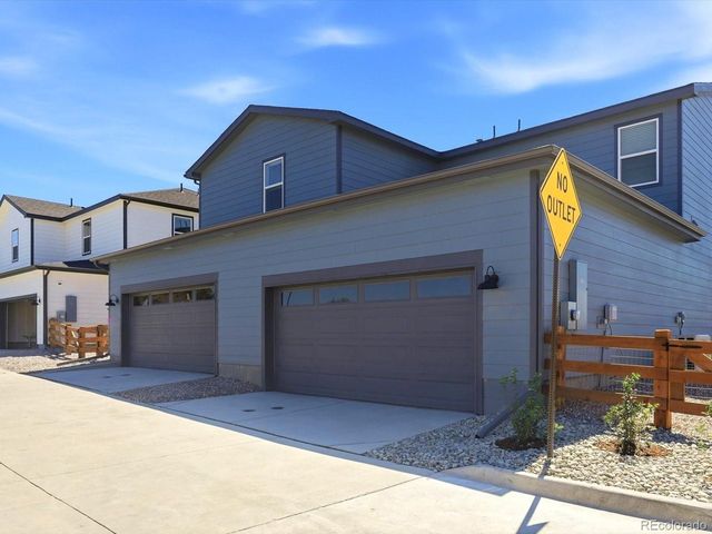 2213 E 164th Ave, Thornton, CO 80602
