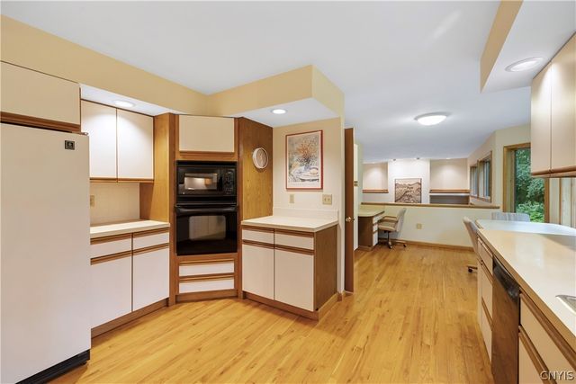 7936 Halite Course, Manlius, NY 13066