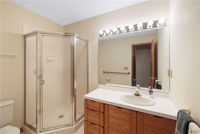 7936 Halite Course, Manlius, NY 13066