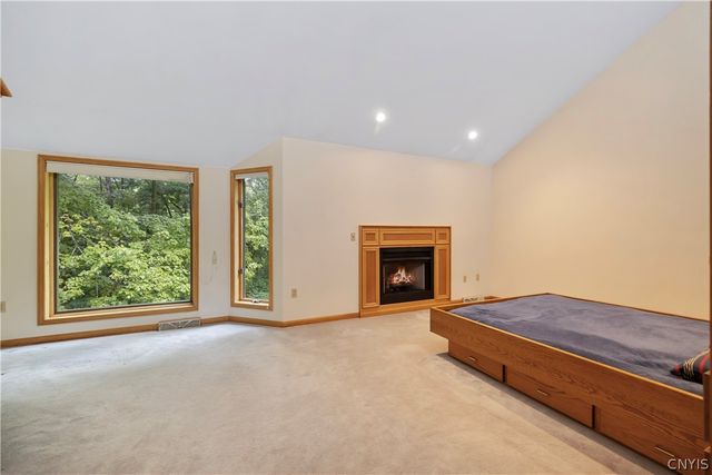 7936 Halite Course, Manlius, NY 13066
