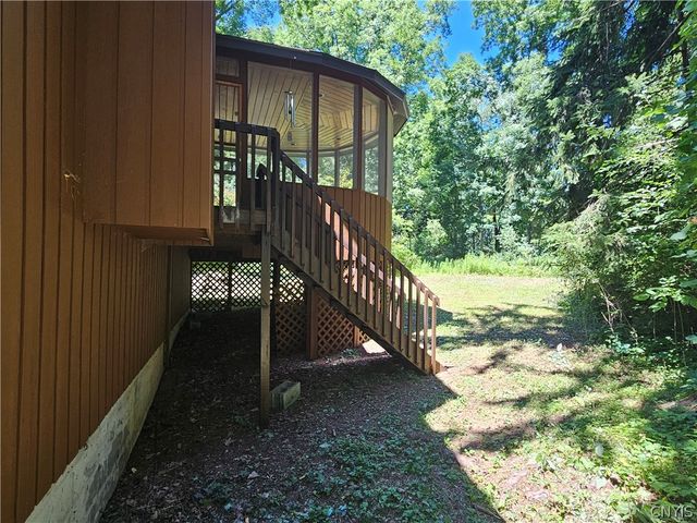 7936 Halite Course, Manlius, NY 13066