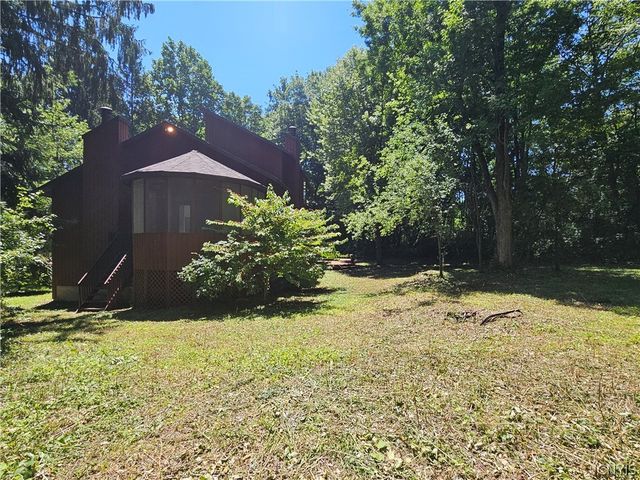 7936 Halite Course, Manlius, NY 13066