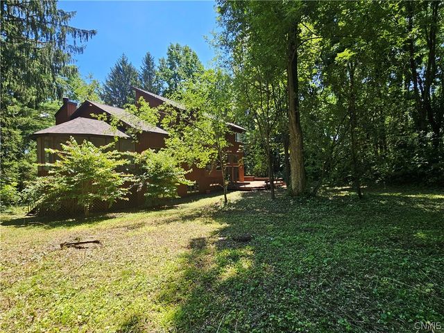 7936 Halite Course, Manlius, NY 13066