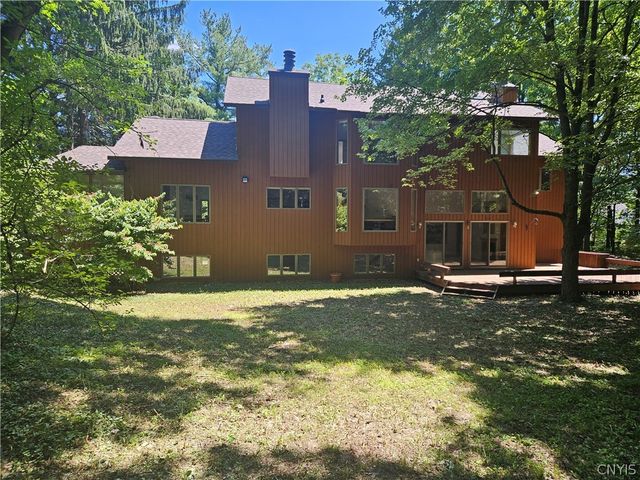 7936 Halite Course, Manlius, NY 13066