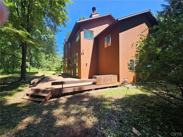 7936 Halite Course, Manlius, NY 13066