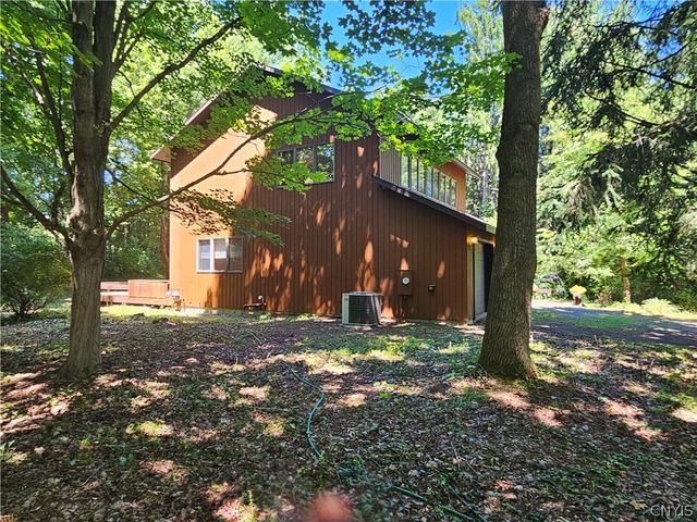 7936 Halite Course, Manlius, NY 13066